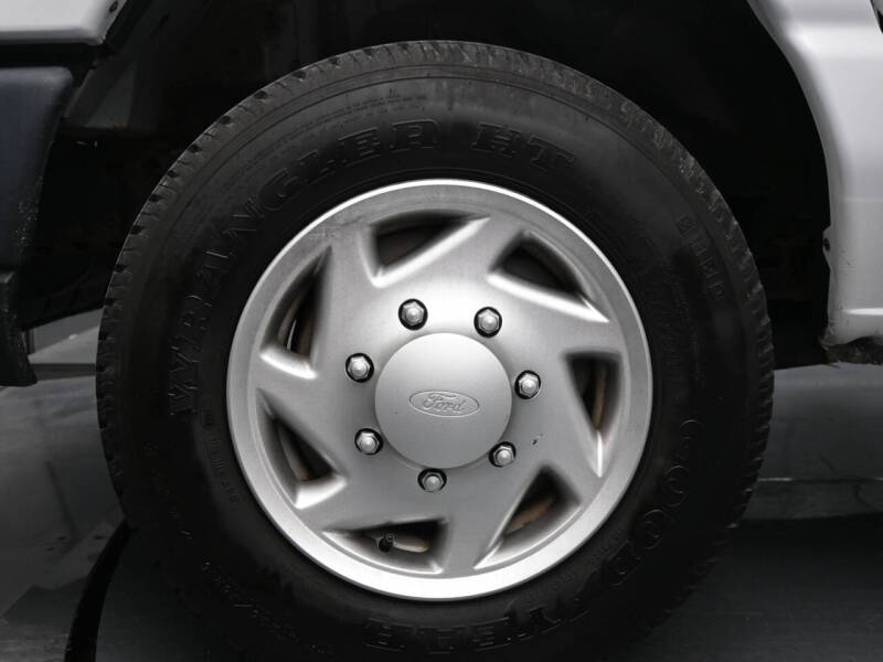 2014 Ford E-Series E-150