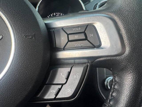 2017 Ford Mustang V6