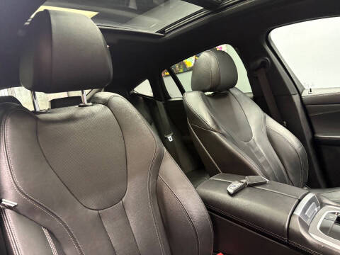 2021 BMW X6 sDrive40i