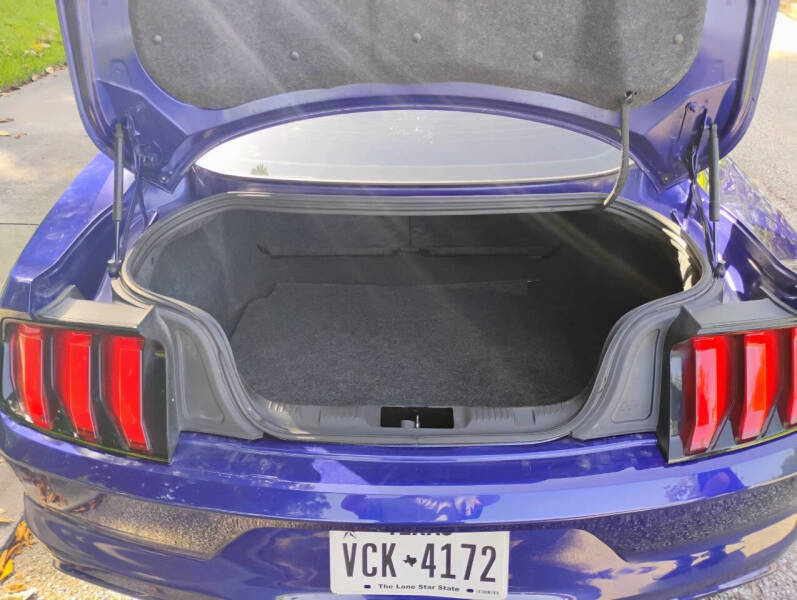 2015 Ford Mustang V6