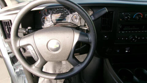 2024 Chevrolet Express 2500