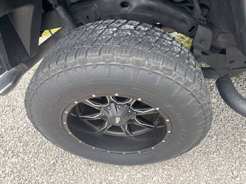 2005 HUMMER H2