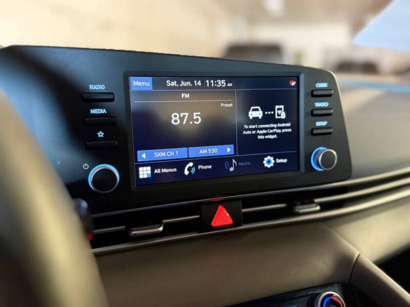 2023 Hyundai Elantra