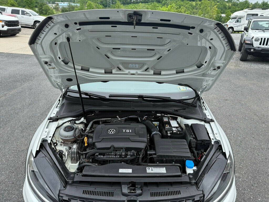 2018 Volkswagen Golf Alltrack 14