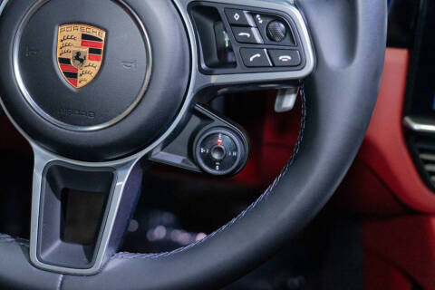 2022 Porsche Cayenne E-Hybrid