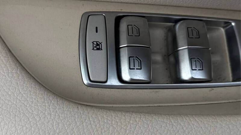 2018 Mercedes-Benz E-Class E 300