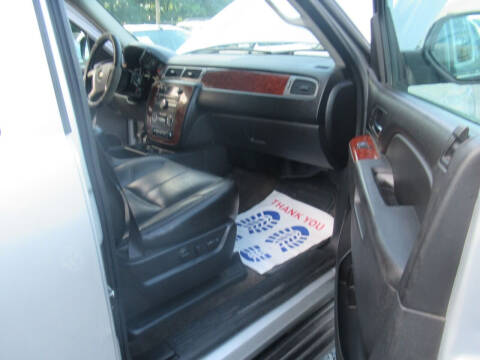 2012 Chevrolet Suburban LT