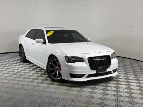 2018 Chrysler 300 S