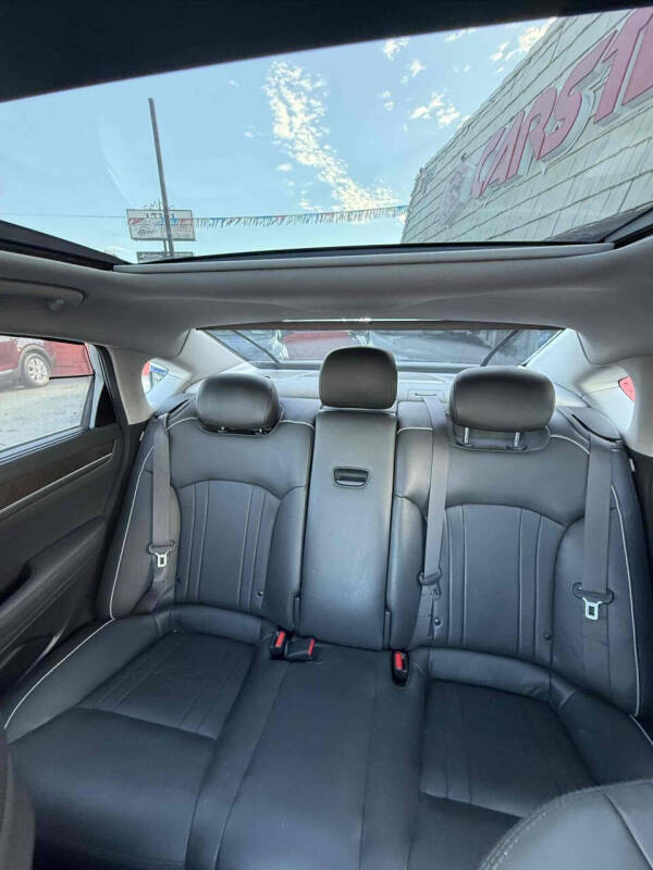 2016 Hyundai Genesis