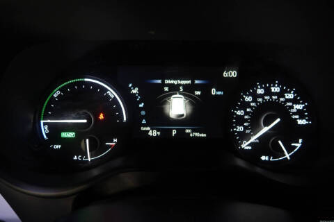 2025 Toyota Sienna XLE 8-Passenger