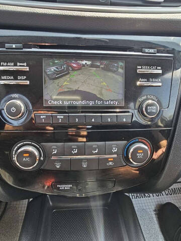 2016 Nissan Rogue S