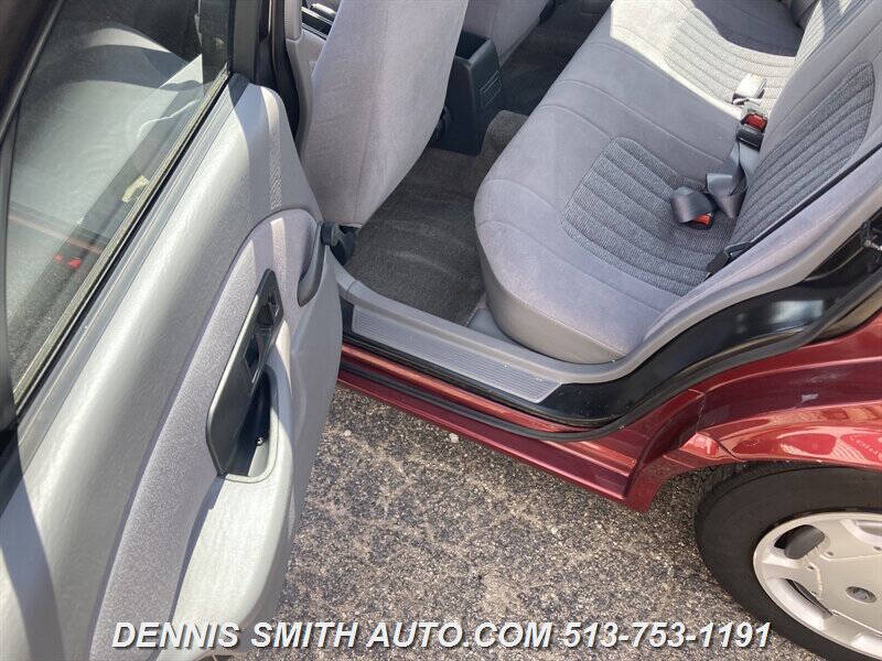 1994 Saturn S-Series SL1