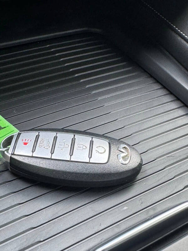 2019 Infiniti QX50 Essential