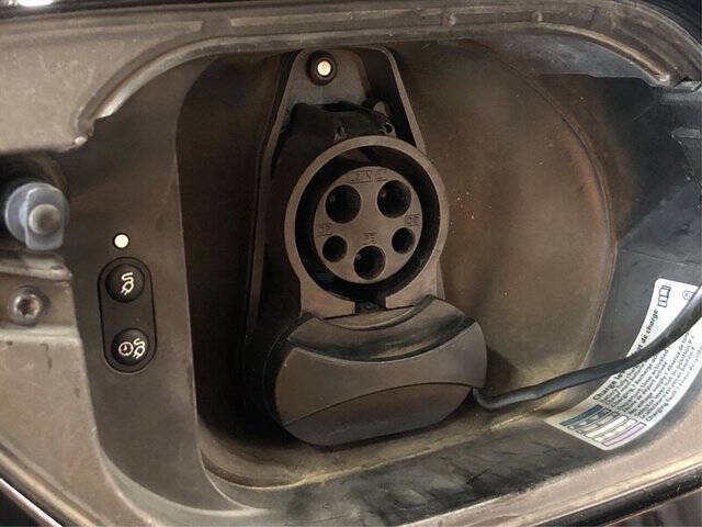 2017 Volkswagen e-Golf SE