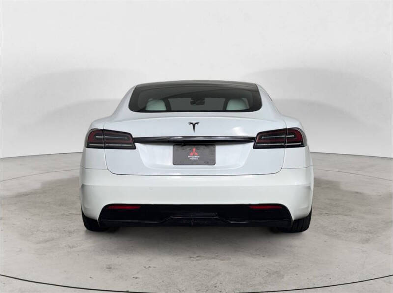 2022 Tesla Model S