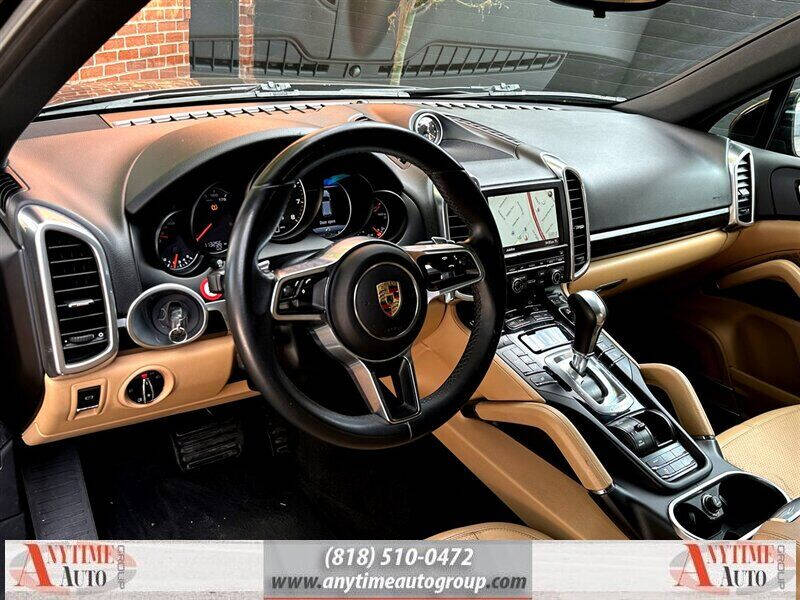 2016 Porsche Cayenne