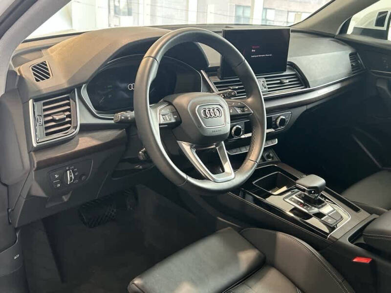 2025 Audi Q5 e quattro S line Premium 55 TFSI