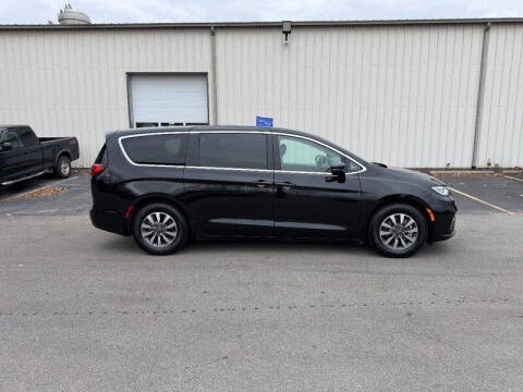 2024 Chrysler Pacifica Plug-In Hybrid