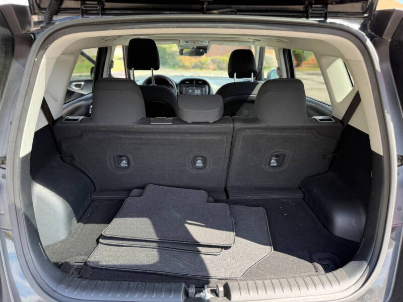 2021 Kia Soul GT-Line