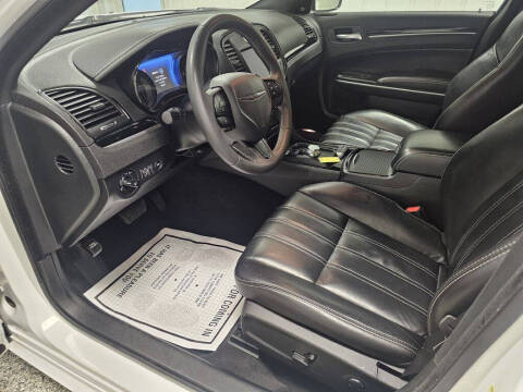 2023 Chrysler 300 S V6