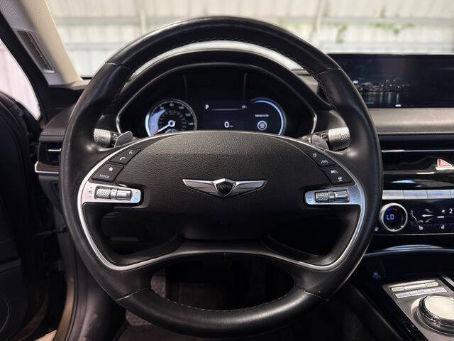 2023 Genesis G80