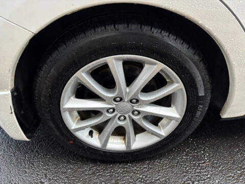 2013 Subaru Impreza 2.0i Premium