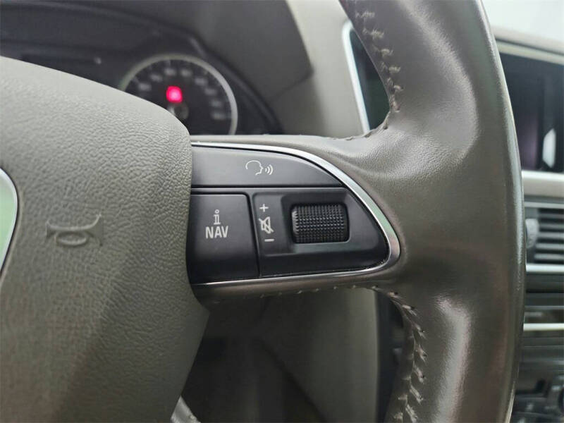 2017 Audi Q5 2.0T quattro Premium Plus