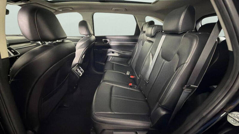2023 Kia Sorento S
