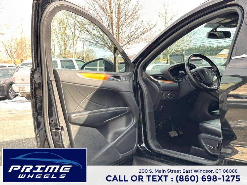 2017 Lincoln MKC Select