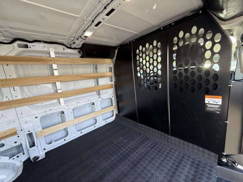 2025 Ford Transit