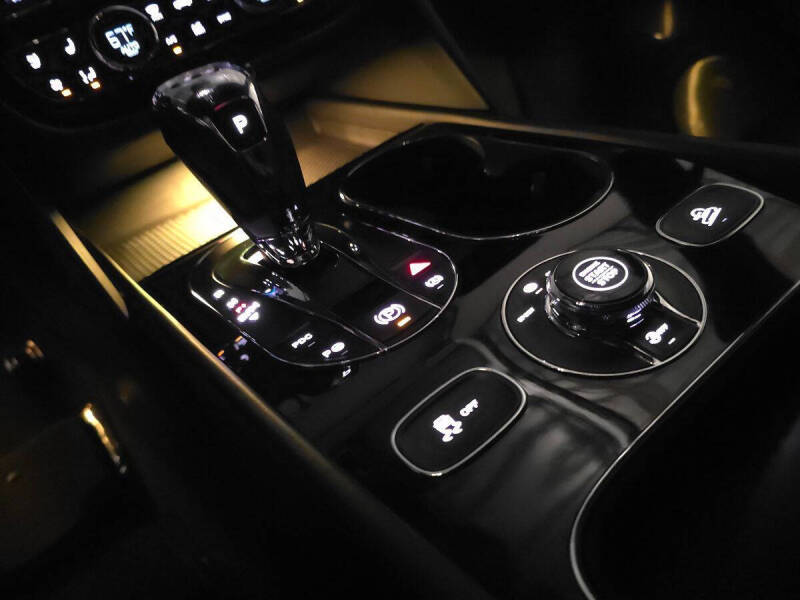 2020 Bentley Bentayga Hybrid