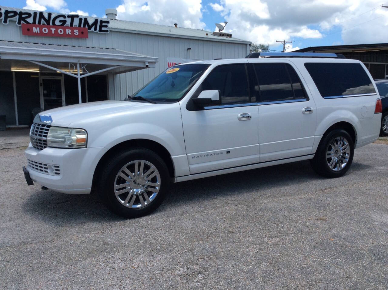 2010 Lincoln Navigator L for sale at SPRINGTIME MOTORS in Huntsville, TX