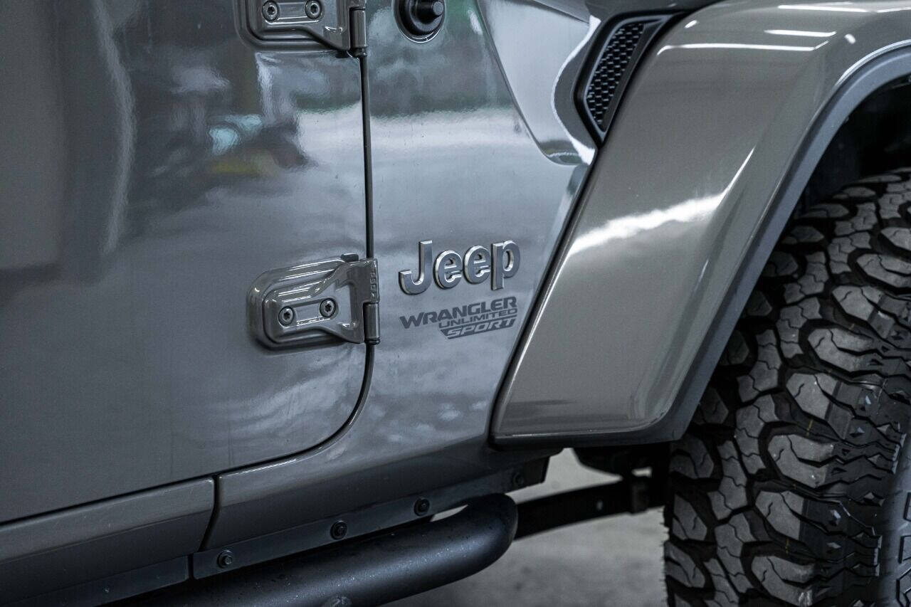2020 JEEP Wrangler SUV / Crossover - $47,999