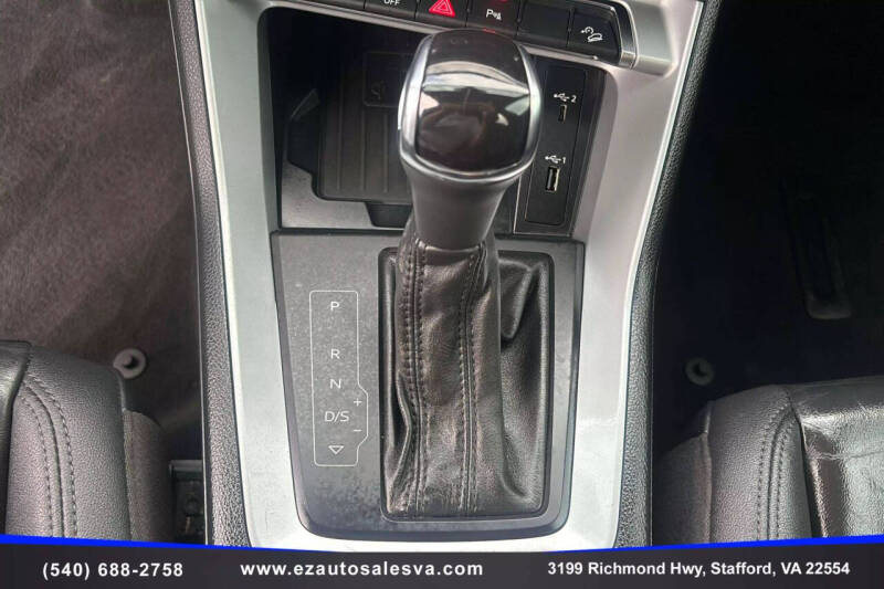 2019 Audi Q3 quattro S line Prem Plus 45 TFSI