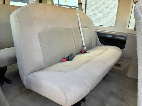 2013 Ford E-Series E-350 SD XLT