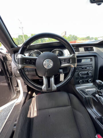 2013 Ford Mustang V6