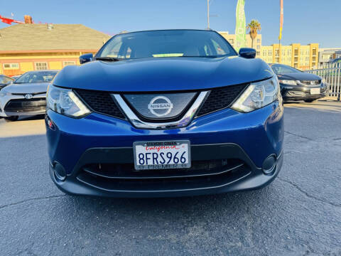 2018 Nissan Rogue Sport SV