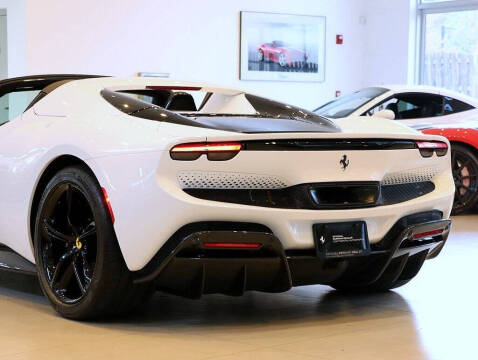 2025 Ferrari 296 GTS