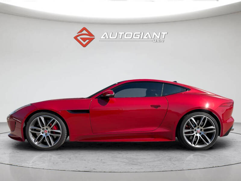 2016 Jaguar F-TYPE R