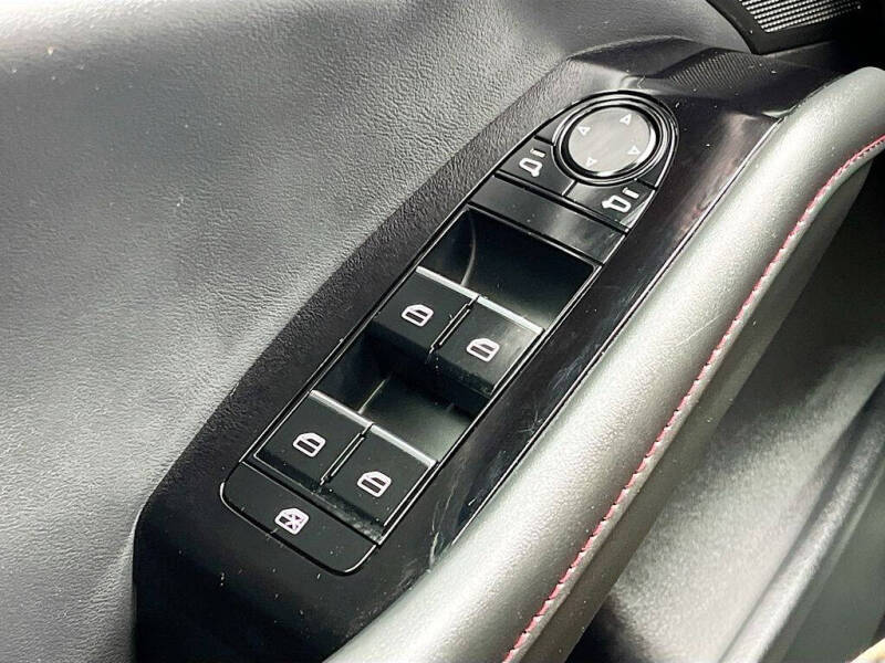 2025 Mazda Mazda3 Hatchback 2.5 S Carbon Edition