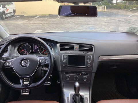 2017 Volkswagen Golf Alltrack