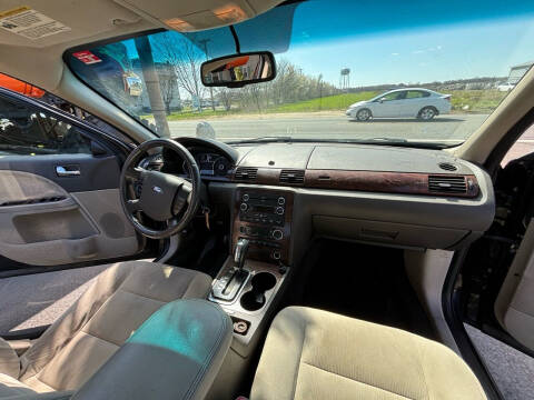 2009 Ford Taurus SEL