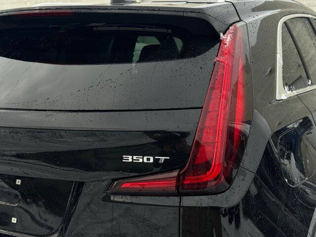 2023 Cadillac XT4 Premium Luxury