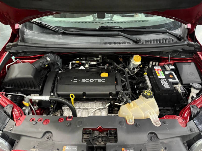 2014 Chevrolet Sonic LT Manual