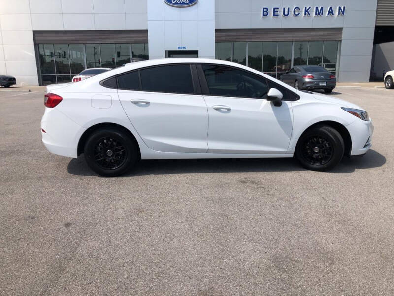2018 Chevrolet Cruze LS Auto