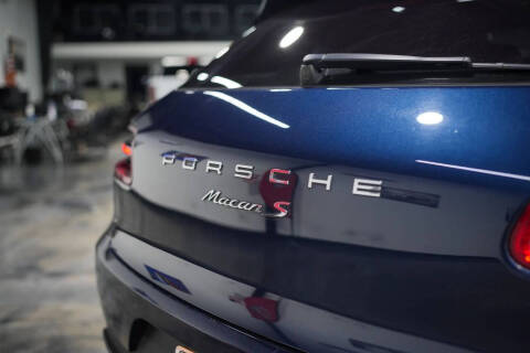 2015 Porsche Macan S