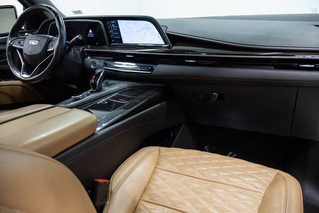 2022 Cadillac Escalade Premium Luxury