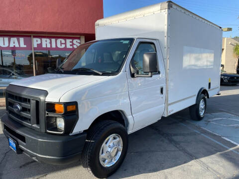 2014 Ford E-Series Chassis for sale at Sanmiguel Motors in South Gate CA