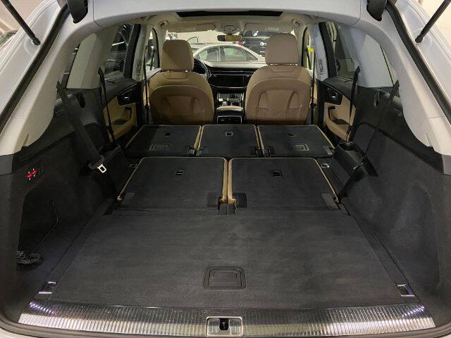 2020 Audi Q7 quattro Premium Plus 55 TFSI