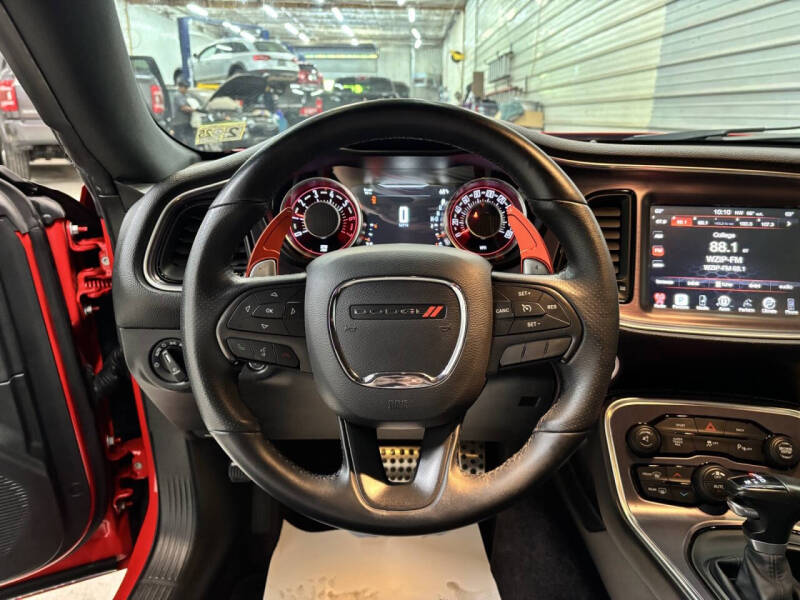 2016 Dodge Challenger R/T Scat Pack